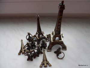 сувениры из Парижа